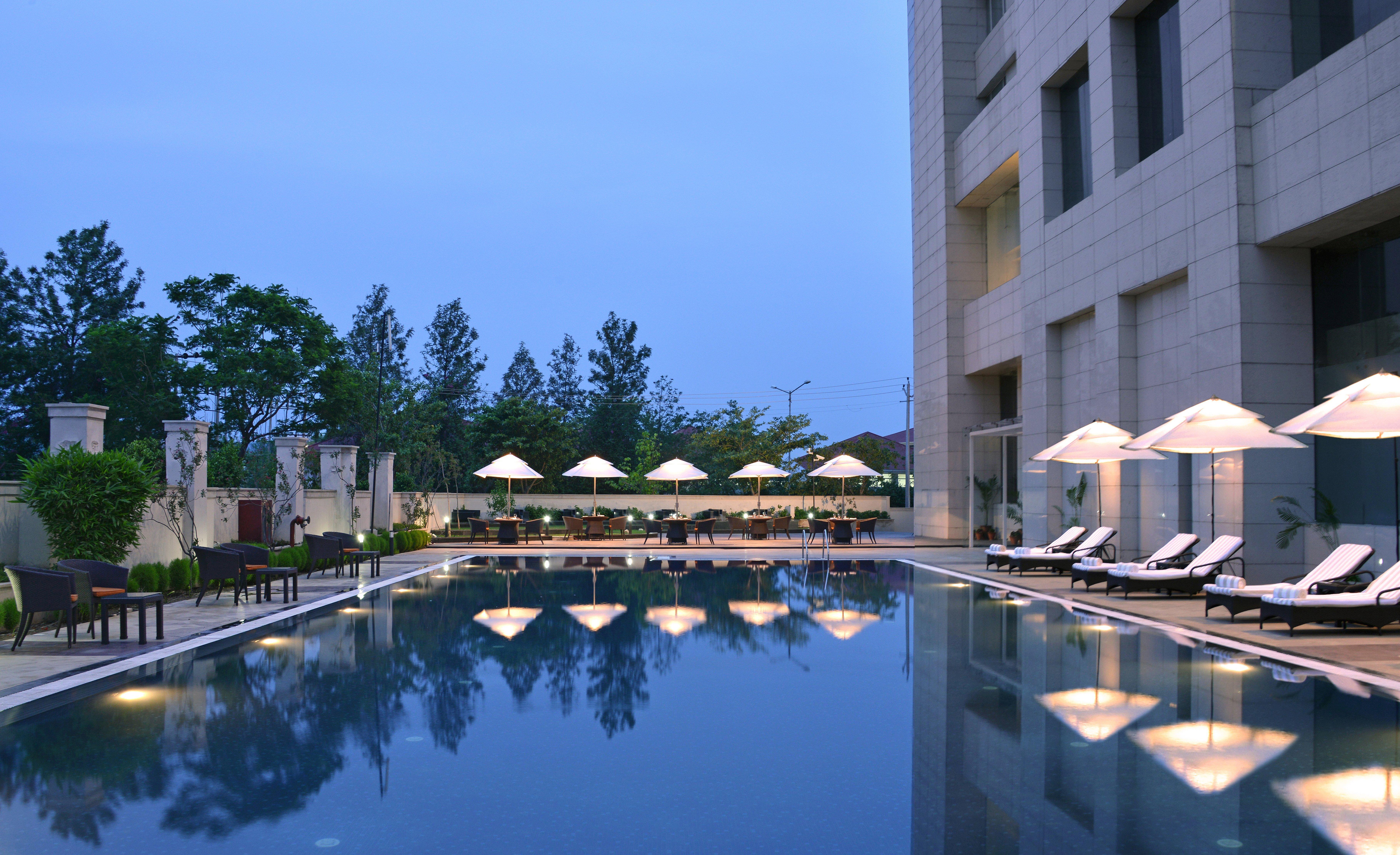 Holiday Inn Chandigarh Panchkula, An Ihg Hotel Exterior foto The Park, Hyderabad