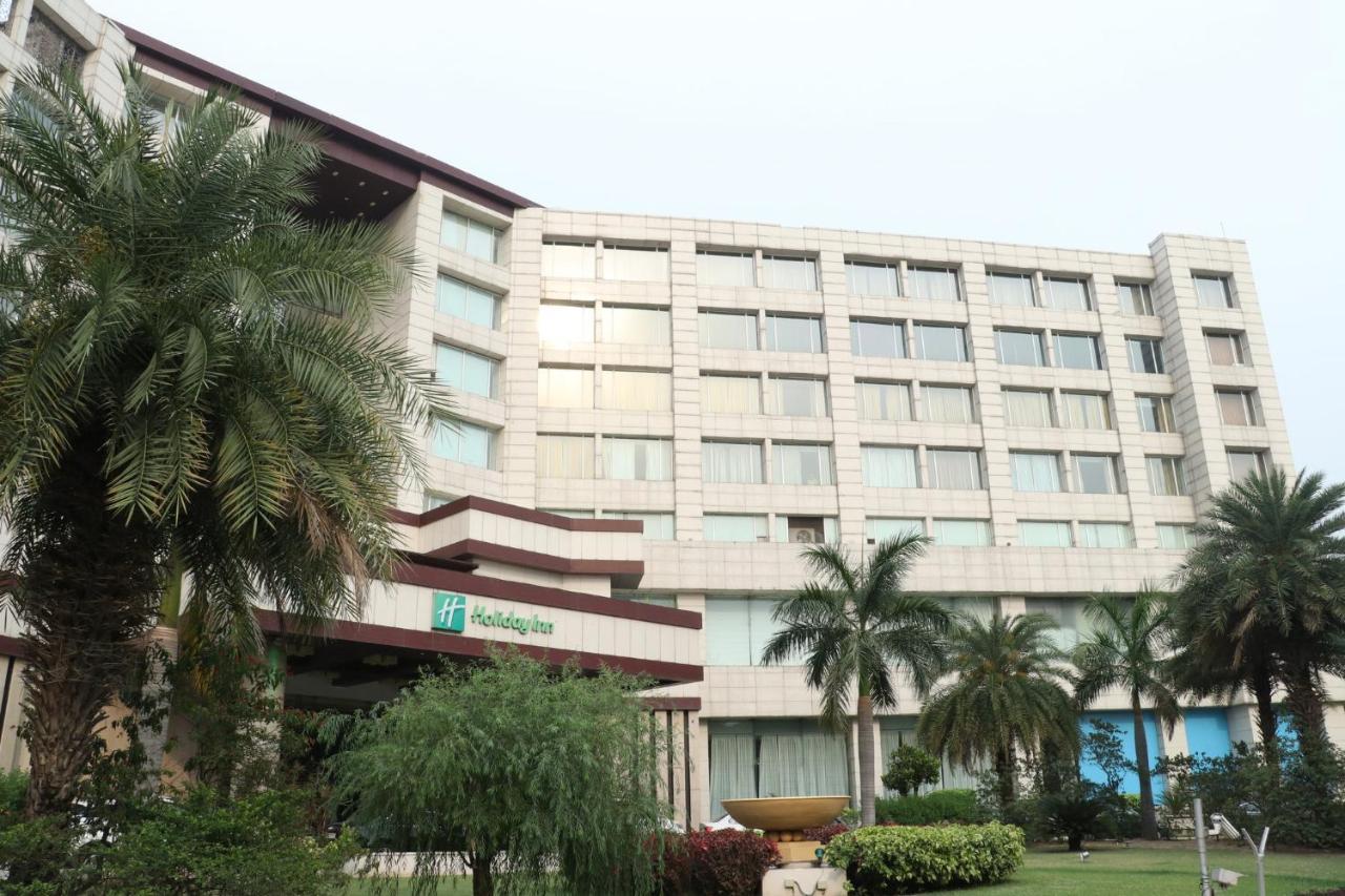 Holiday Inn Chandigarh Panchkula, An Ihg Hotel Exterior foto