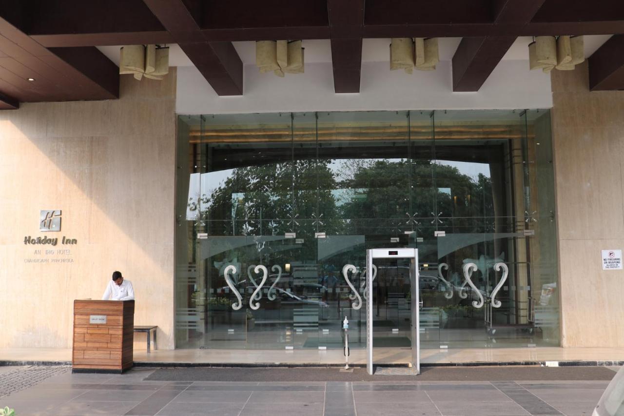Holiday Inn Chandigarh Panchkula, An Ihg Hotel Exterior foto The S Chandrasekhar Auditorium at the Indian Institute of Science