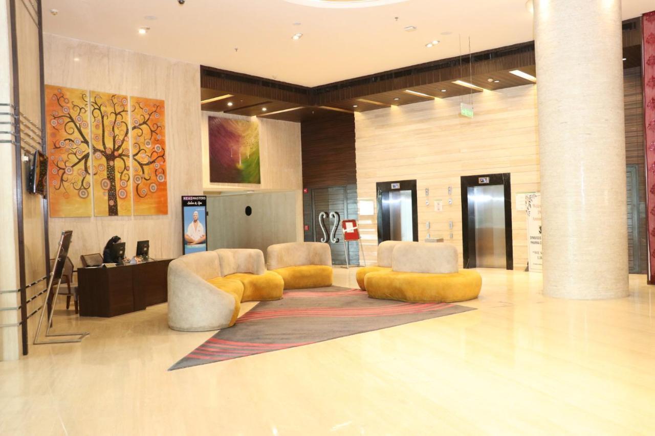 Holiday Inn Chandigarh Panchkula, An Ihg Hotel Exterior foto Lobby